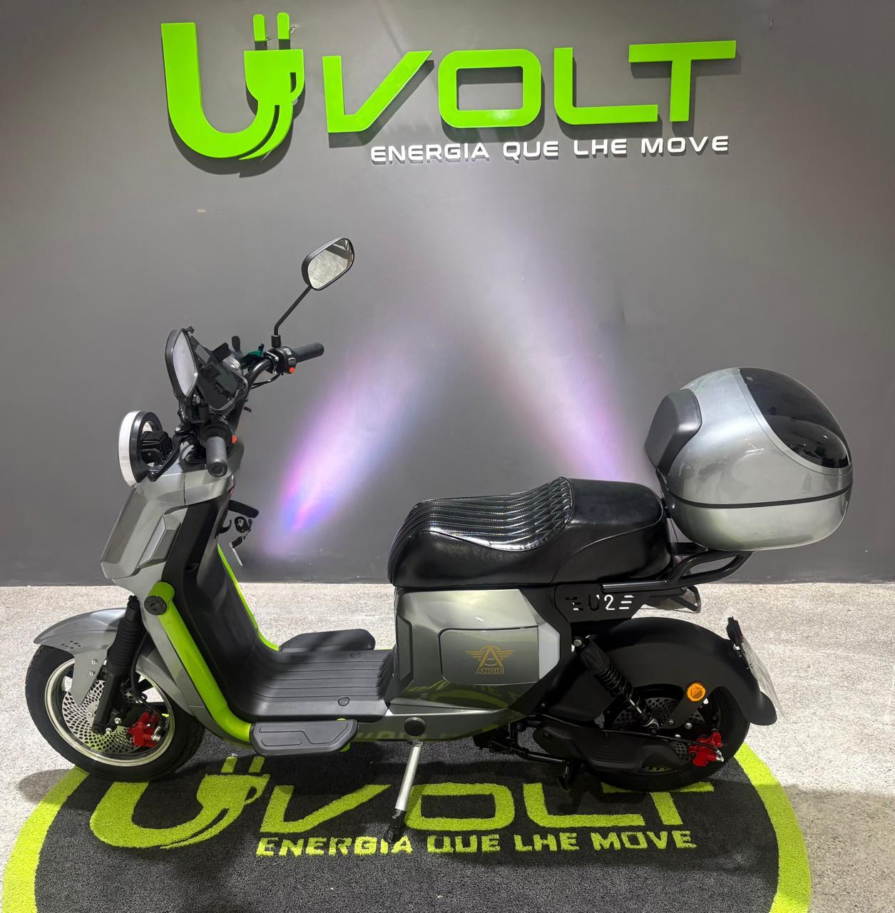 UVOLT AG8 — foto 6