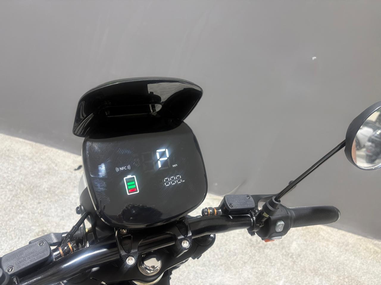 UVOLT X10 — foto 3